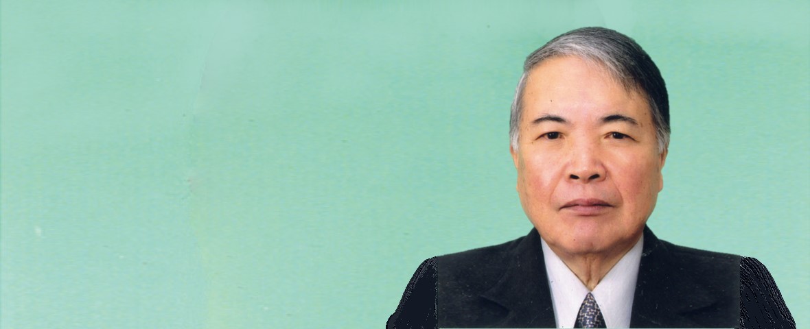 山岡理事長